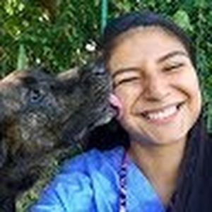 Meet your Posher, Laura